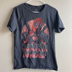 Marvel Deadpool Men’s Tee - Medium (38/40)